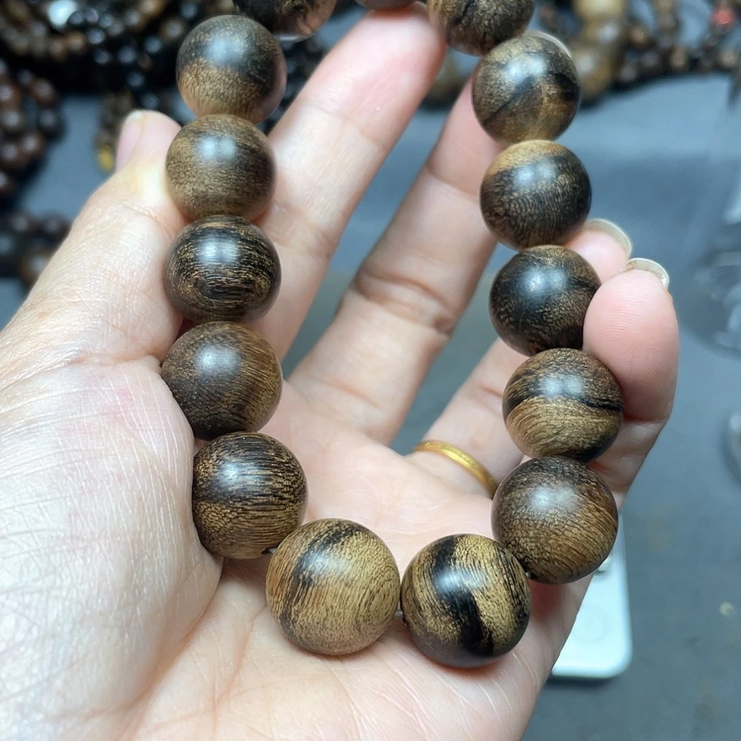 手串沉香白棋瘤疤1.5