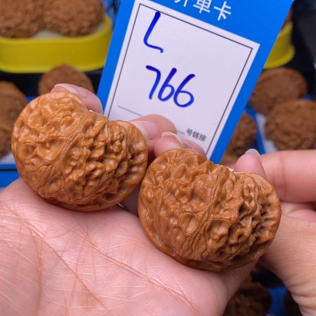 文玩核桃把件43宫灯766