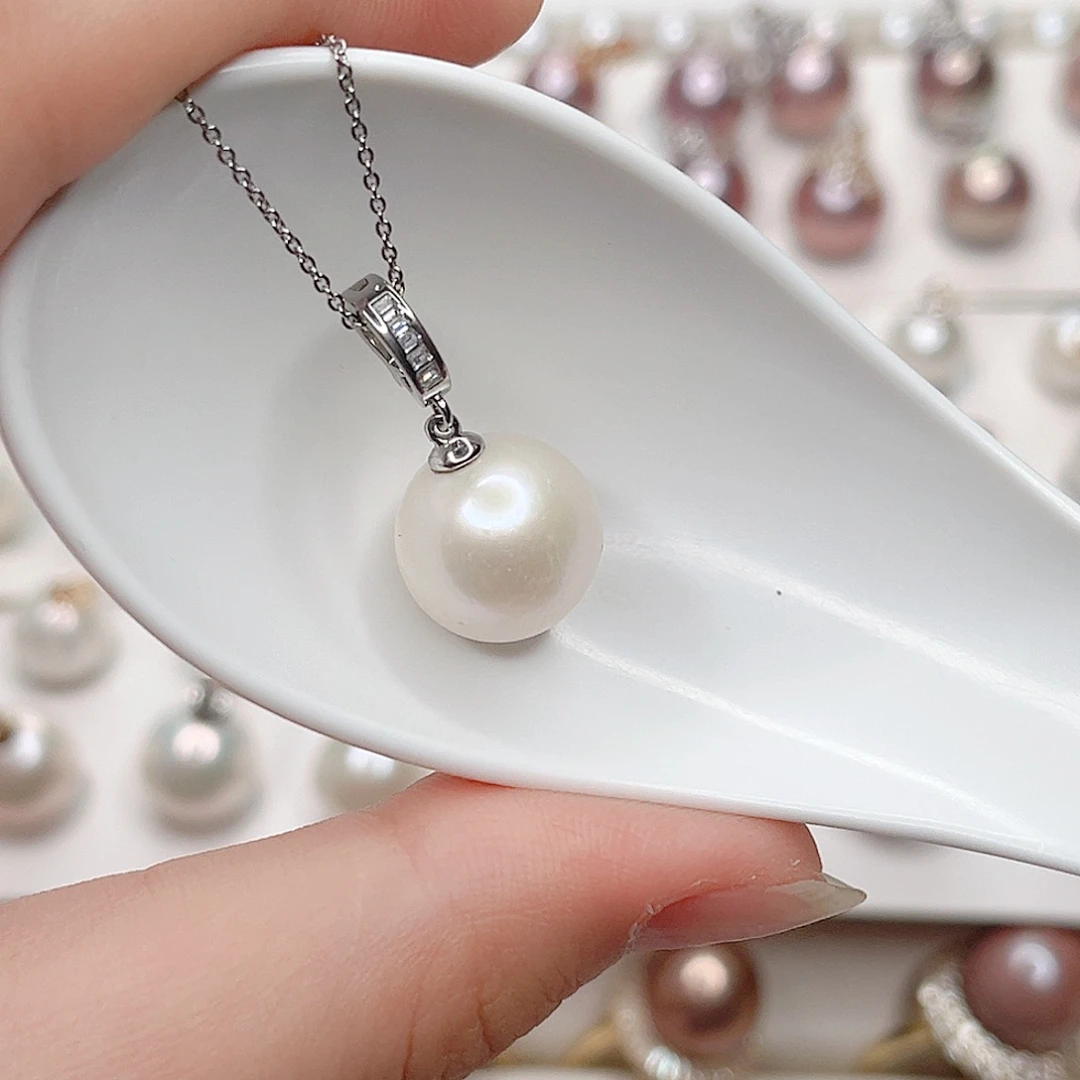 合金吊坠(赠链)淡水珍珠
