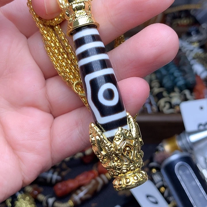 玛瑙/玉髓随机发1个未镶嵌