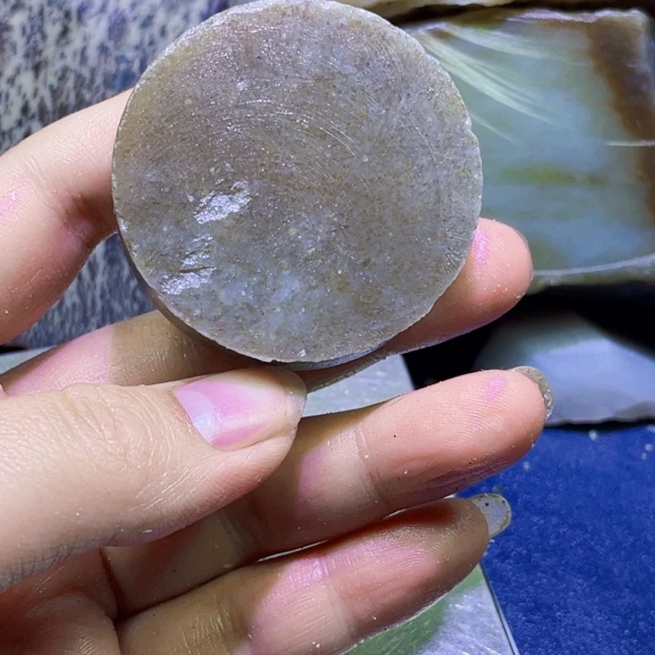 和田玉未镶嵌珠宝半成品