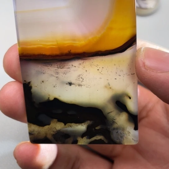 玛瑙/玉髓颈饰未镶嵌老*