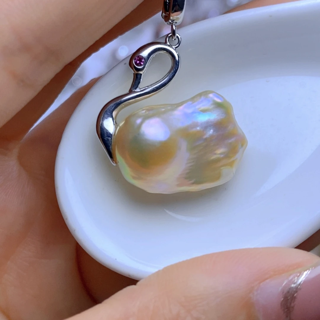 未镶嵌淡水珍珠吊坠