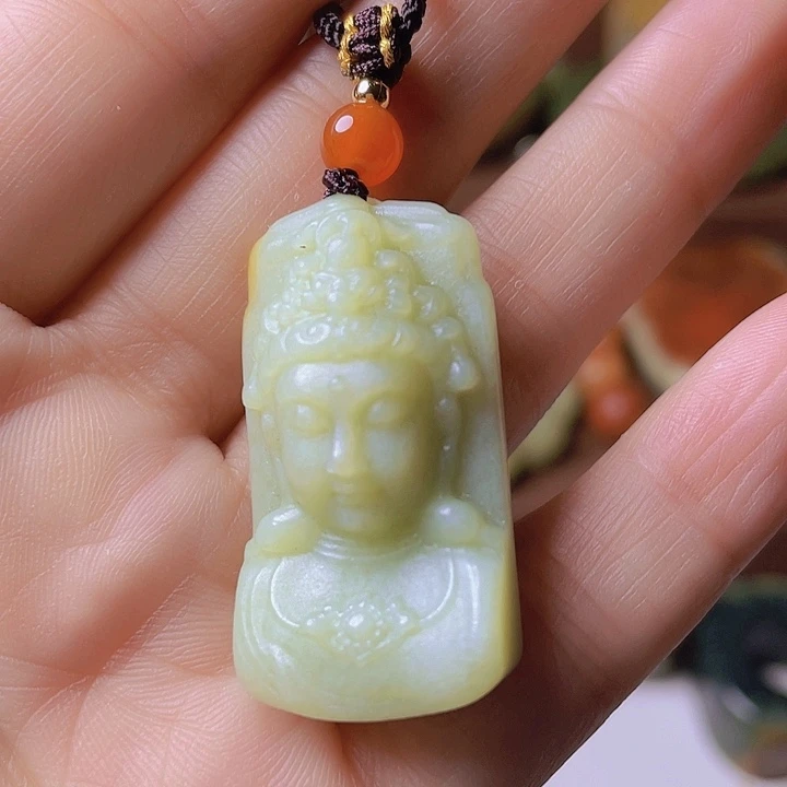 未镶嵌岫岩河磨玉（透闪石质玉）把件