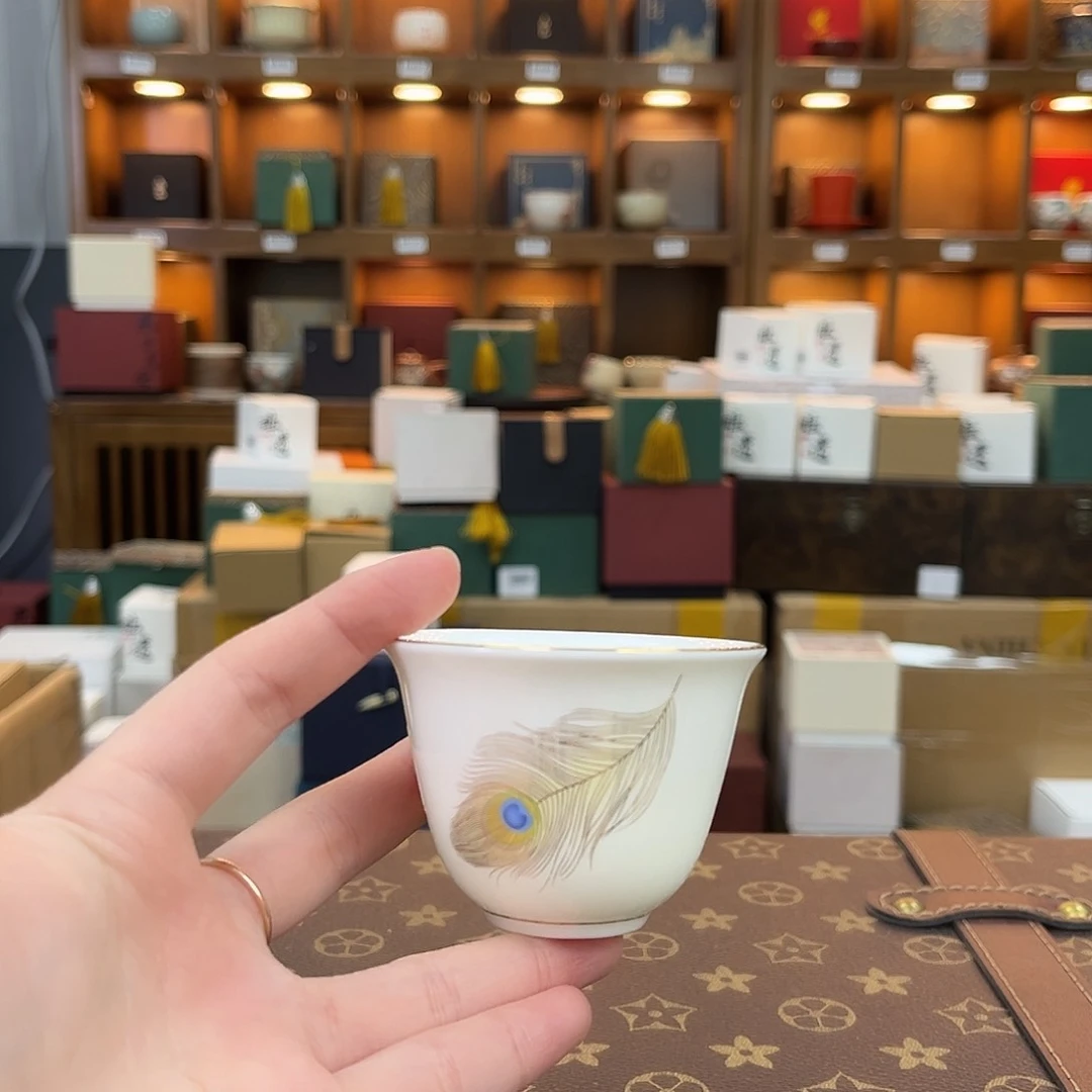 杯子哈哈哈哈哈哈哈哈哈