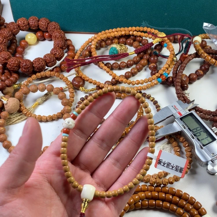 【闪购商品】橄榄核吊坠245758686868