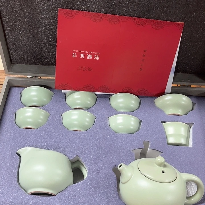 孤品茶具套装等。