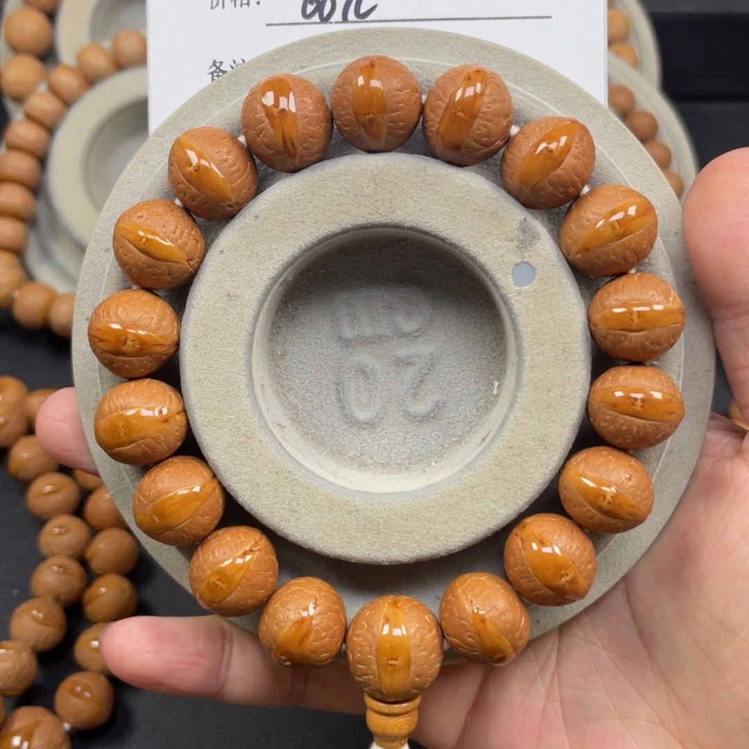 手串凤眼菩提L008-K14凤眼菩提15+同树红皮封眼