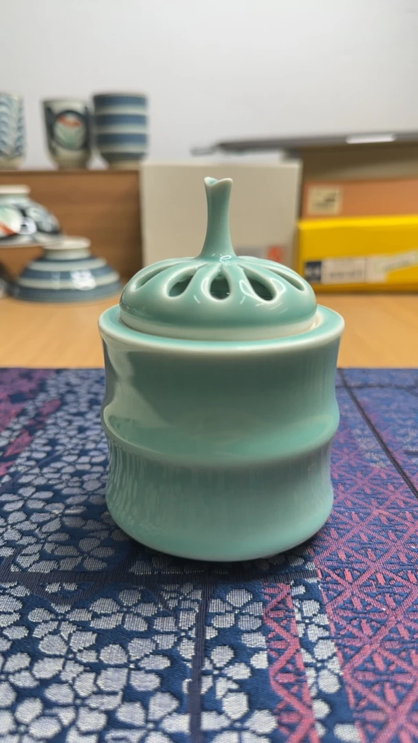 日本青瓷竹节香炉