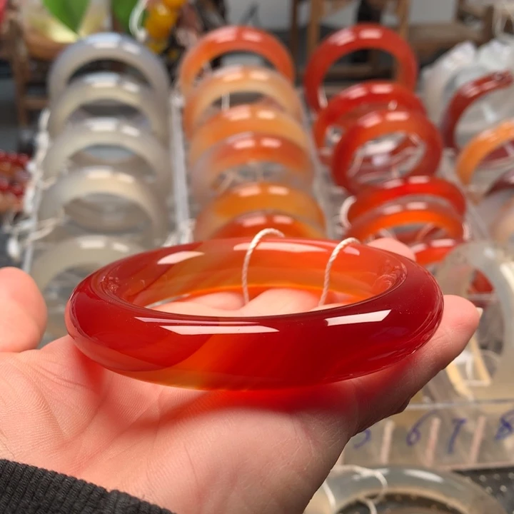 玛瑙/玉髓未镶嵌手镯