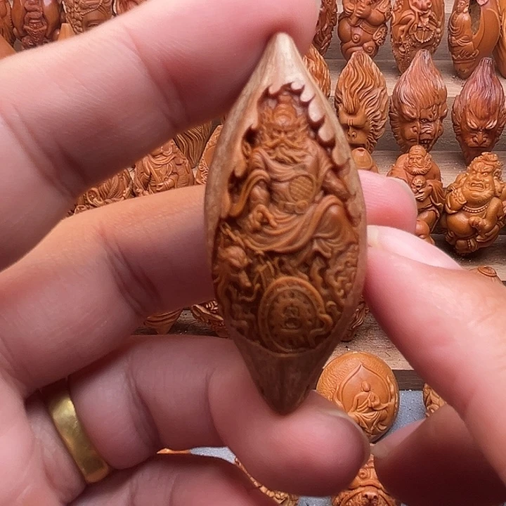 吊坠橄榄核22钟馗