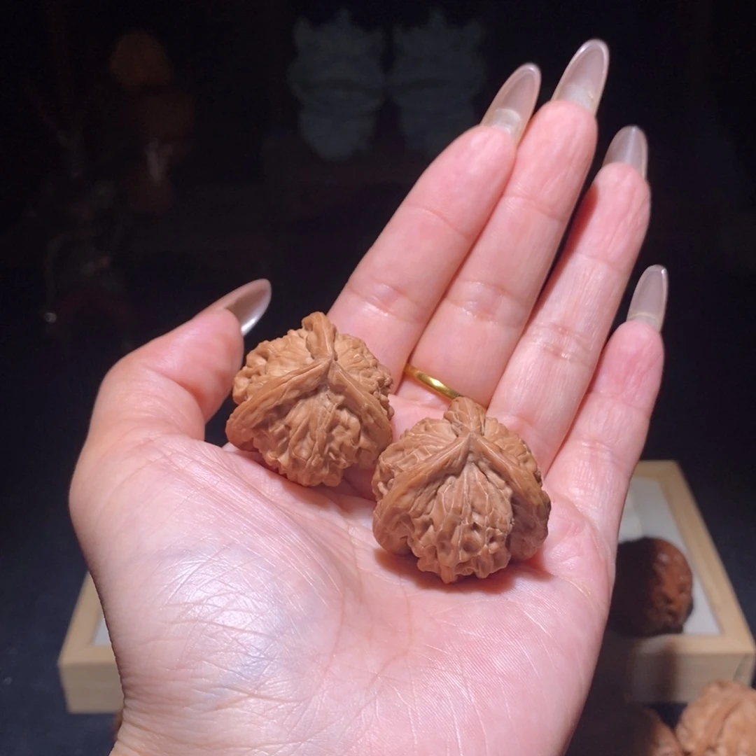 吊坠文玩核桃盘山公子帽33