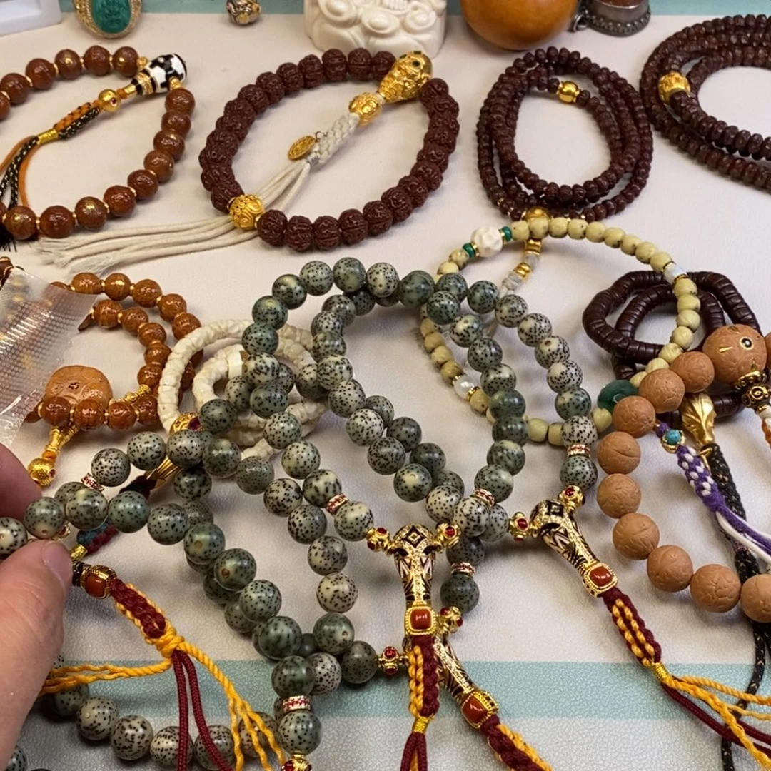 星月菩提吊坠。。。。。。。。。。。