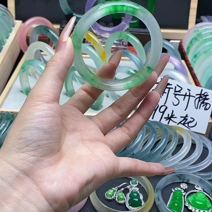 直播链接54-55福利不退换