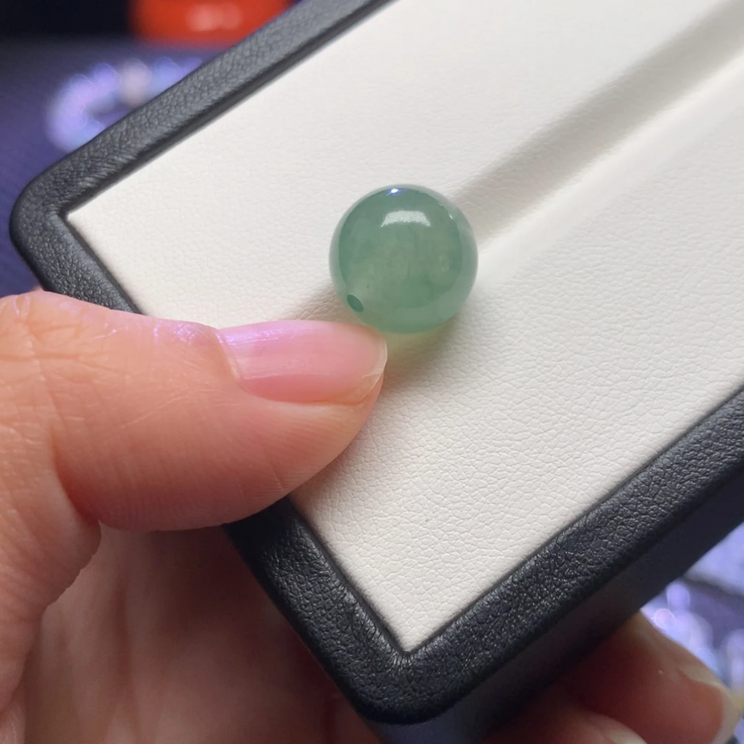 翡翠未镶嵌手链13mm