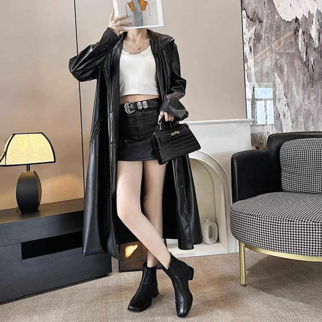 A7819 冬季新款时尚百搭粗跟方头气质短靴加绒