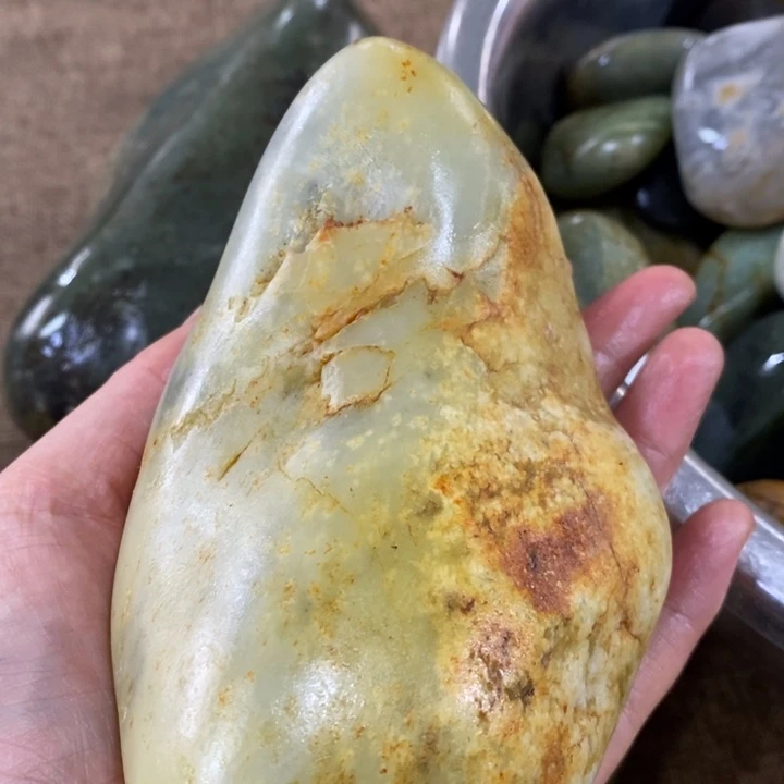 未镶嵌和田玉（糖玉）挂件