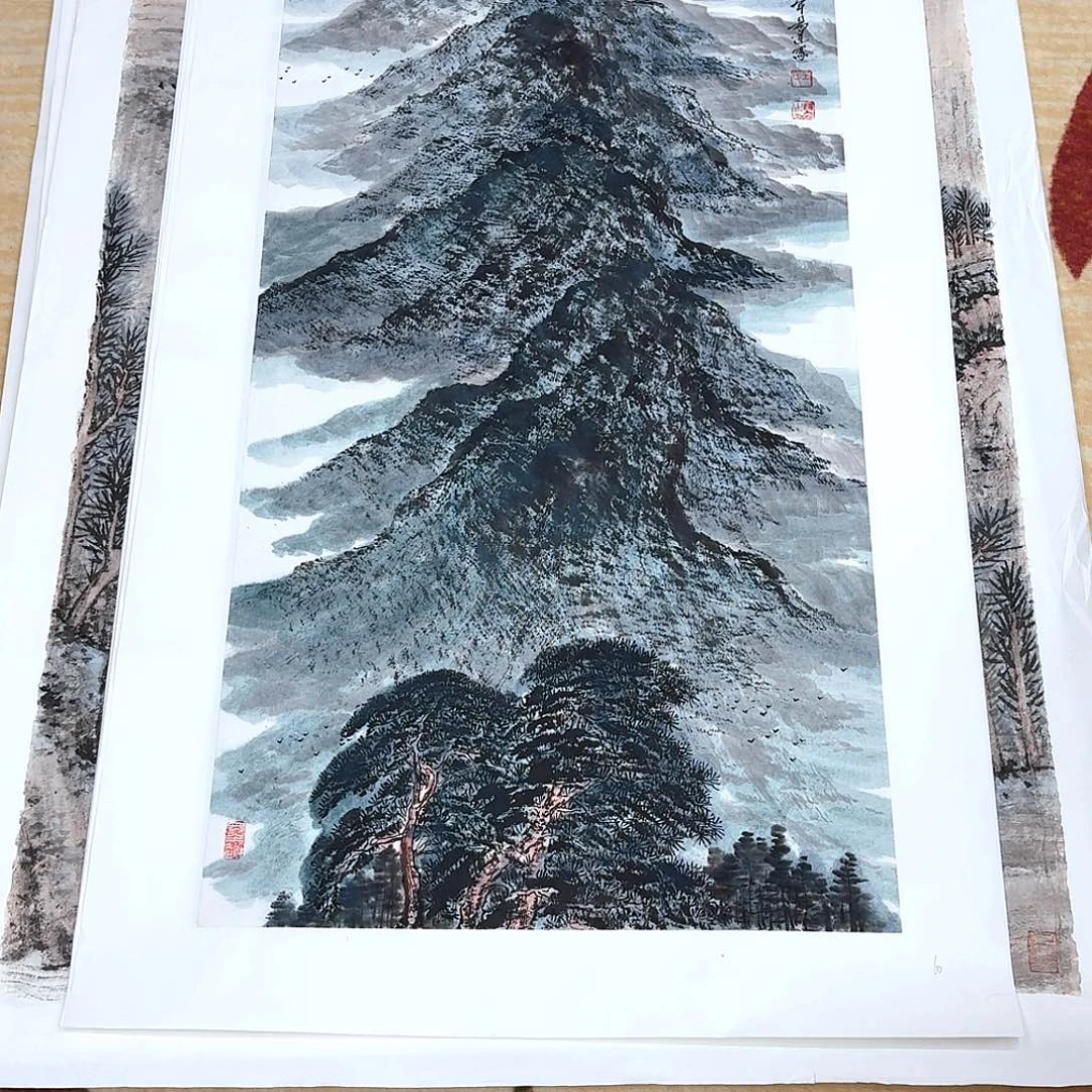 一***岳国画三尺整纸一张