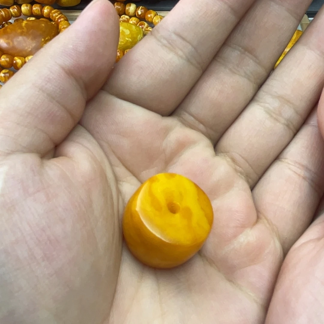 琥珀未镶嵌吊坠(不含链)