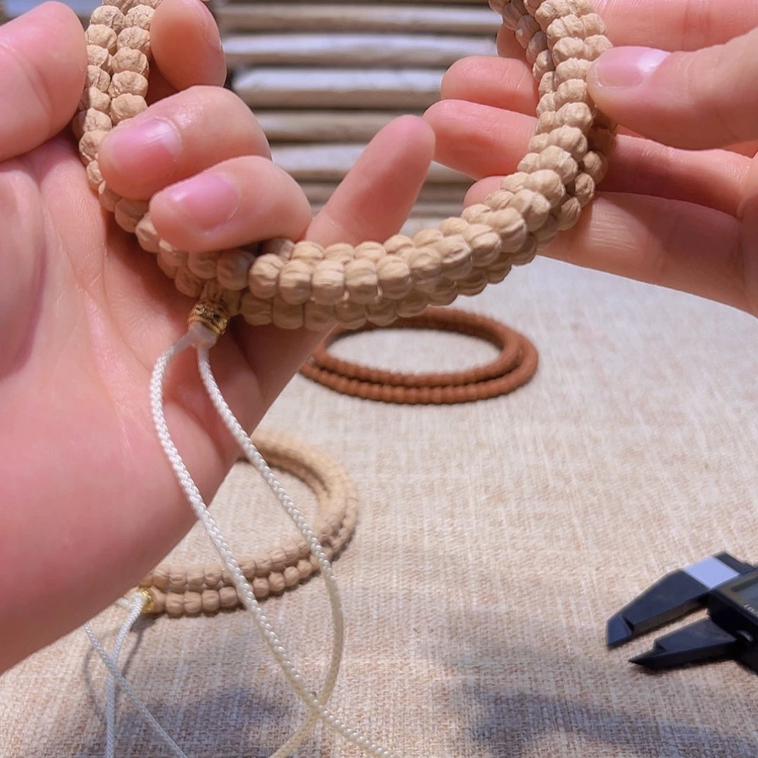 柏香籽/百香籽吊坠越*