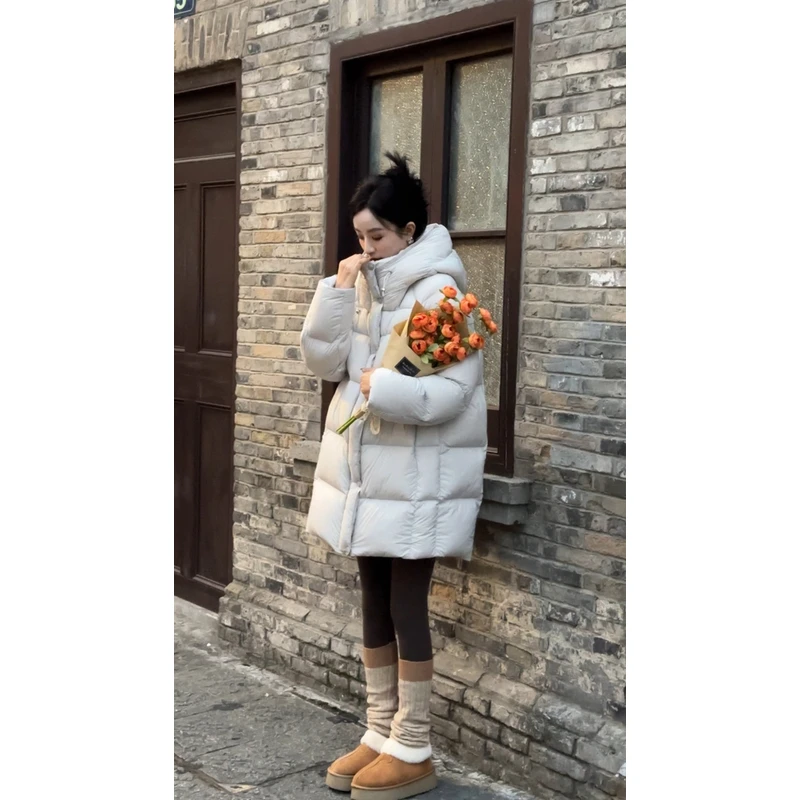 【周姐】泡芙云朵零压羽绒服中长款连帽新国标90白鸭绒68F611
