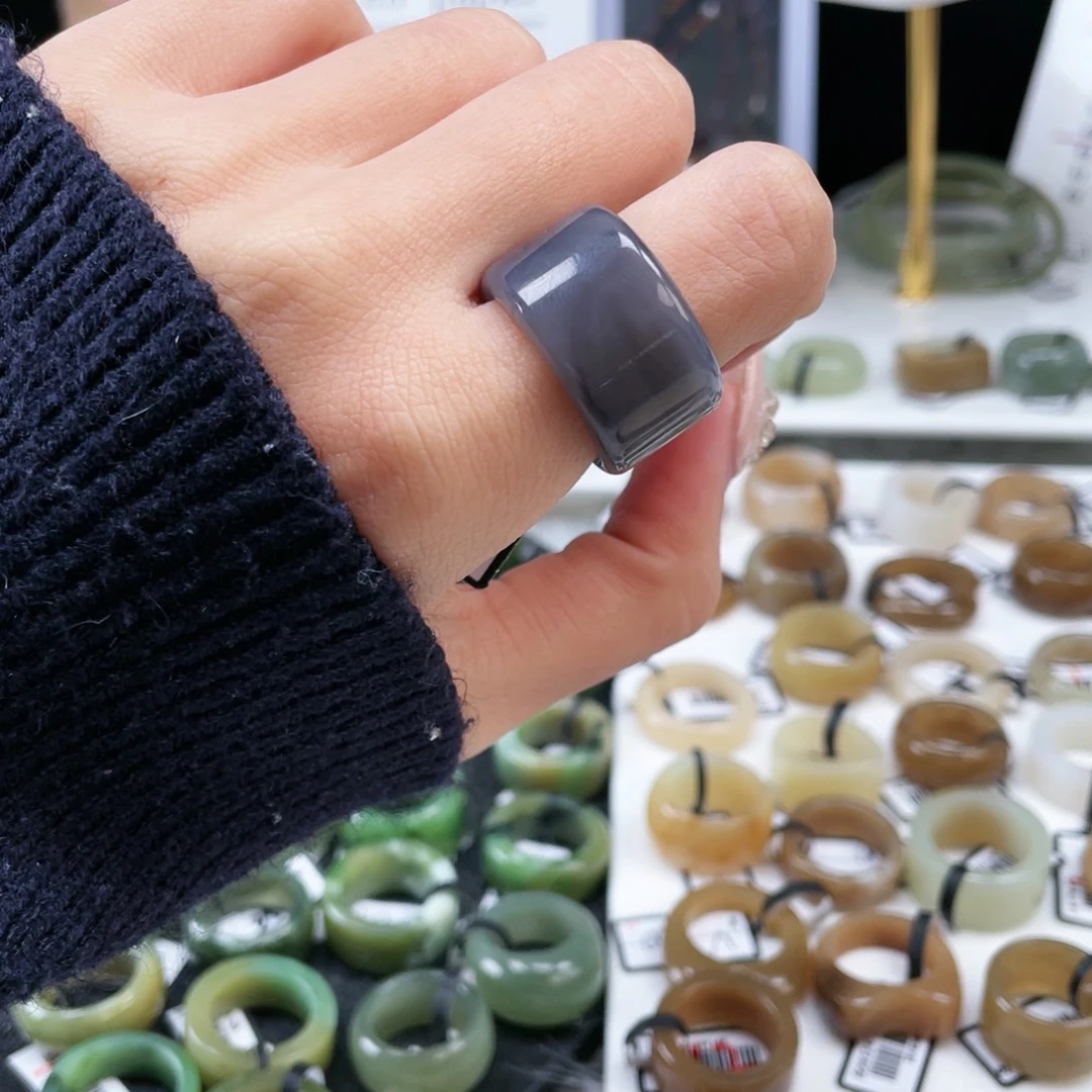 和田玉未镶嵌戒指P85烟紫圆切17.8不退换