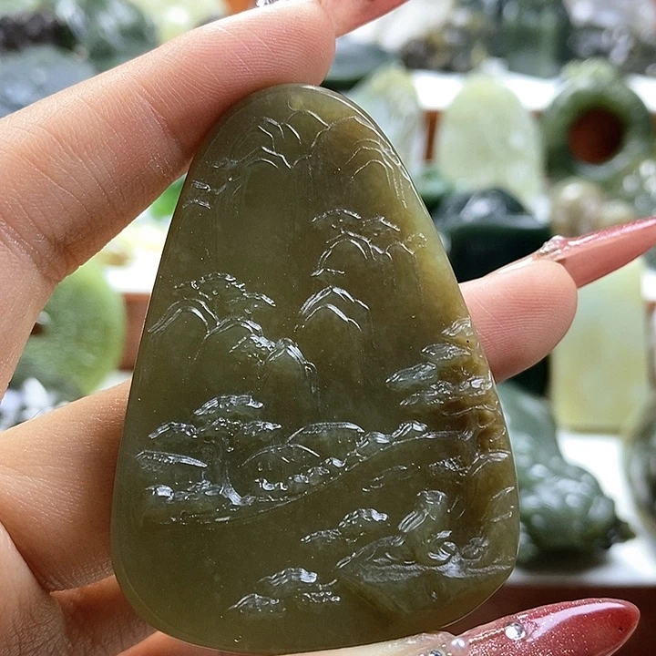 和田玉颈饰未镶嵌