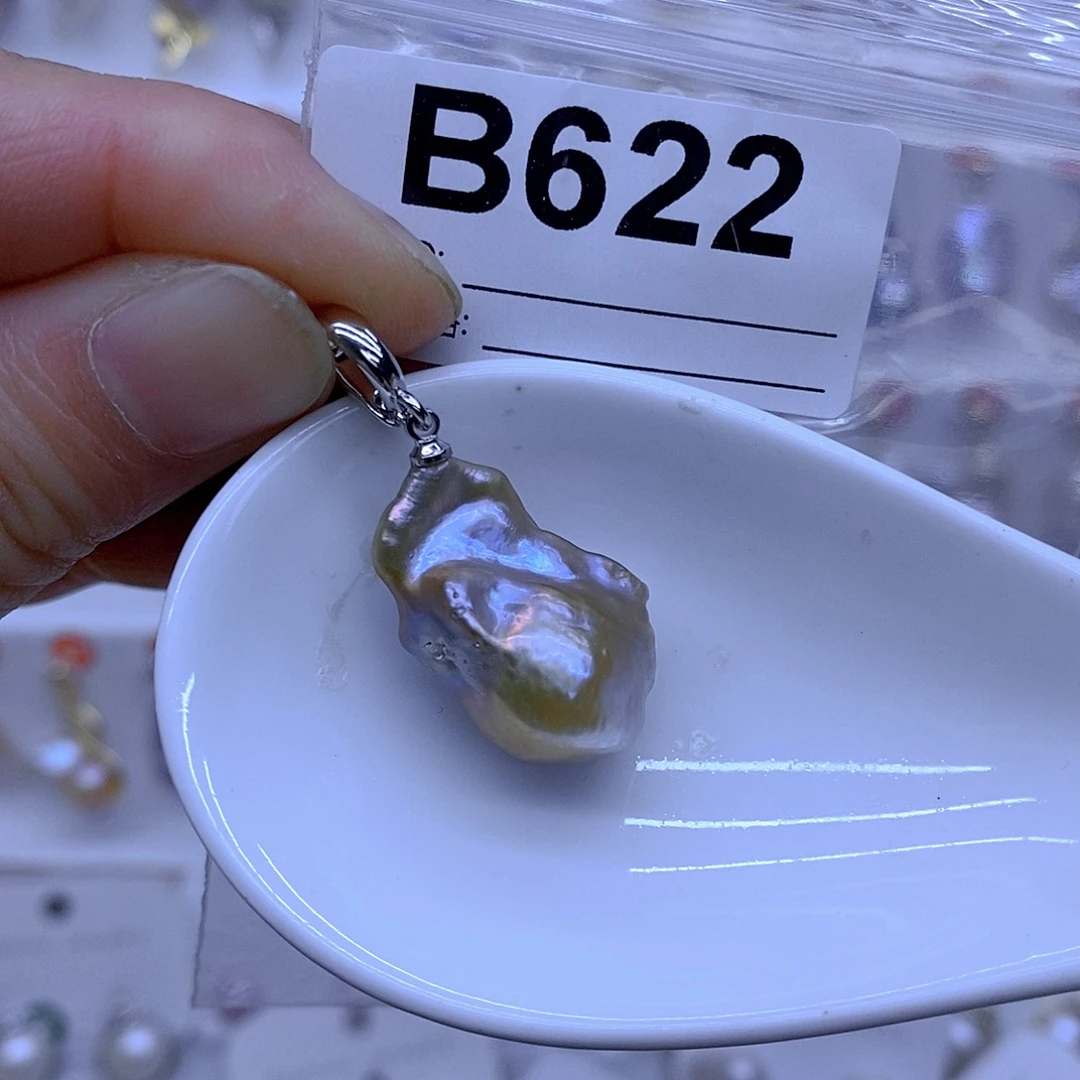 颈饰未镶嵌淡水珍珠