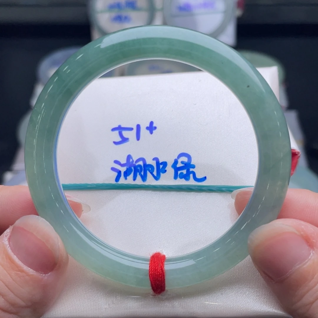 翡翠未镶嵌手镯翡翠手镯5
