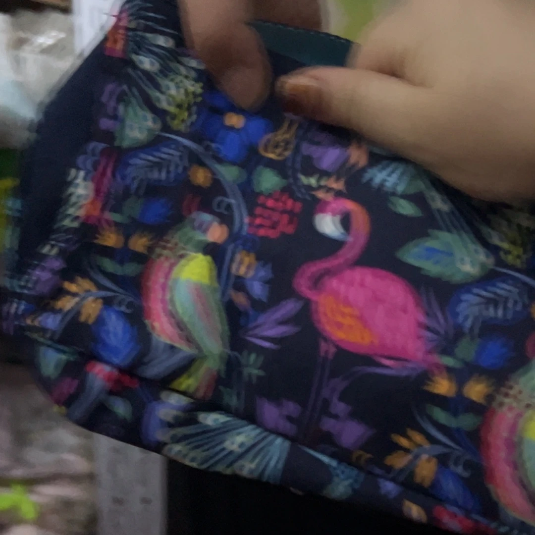 瓷片库房直播瑕疵处理