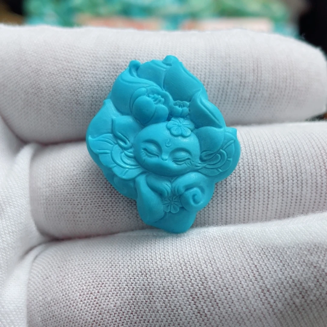 绿松石未镶嵌珠宝奇石