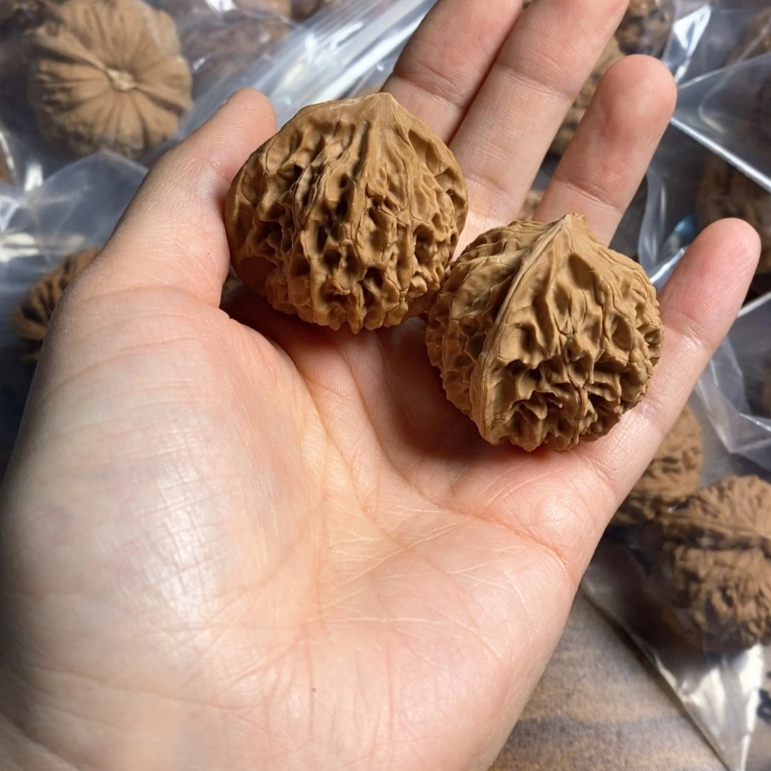 文玩核桃吊坠?灯笼