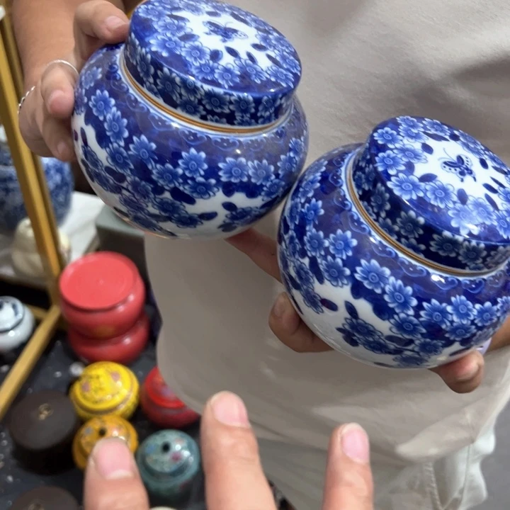 瑕疵福利品陶瓷茶叶罐介意勿拍