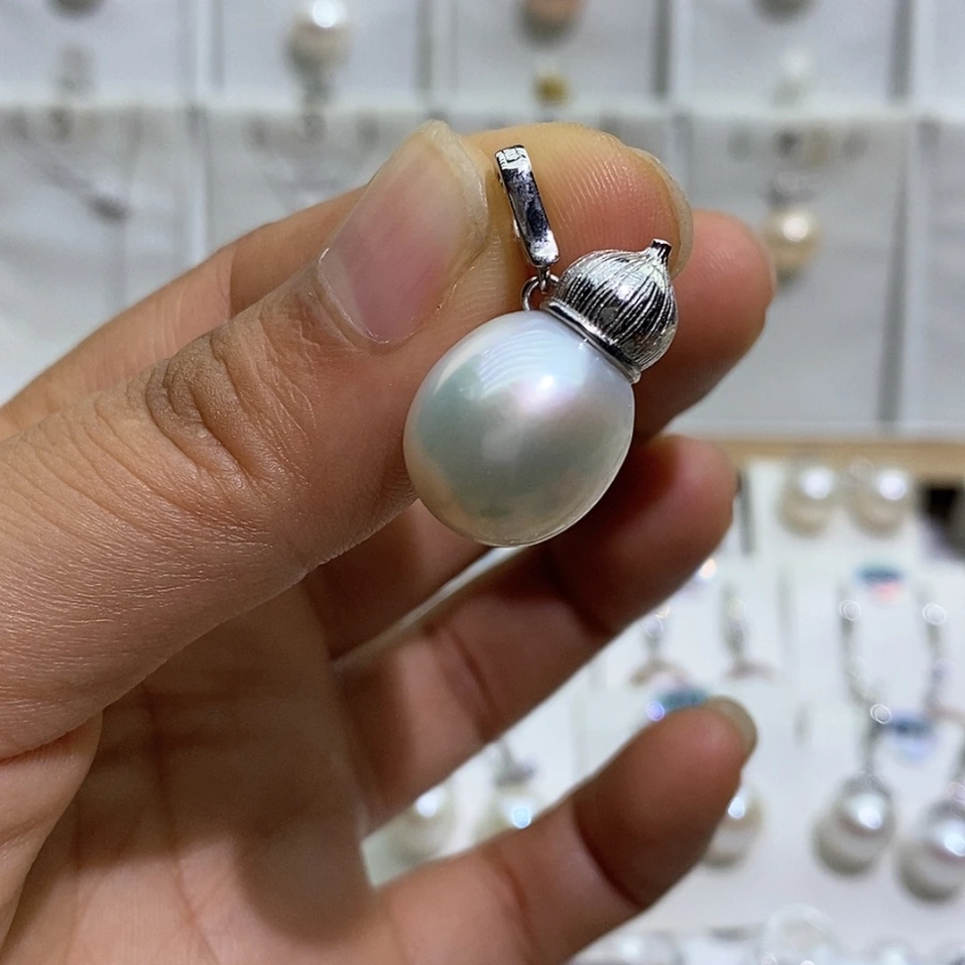 吊坠(赠链)银S925镶嵌淡水珍珠