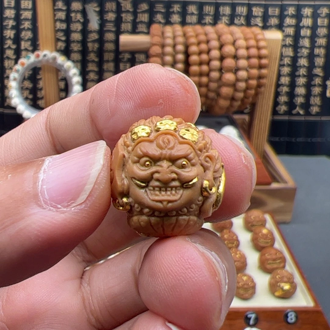 猴头核桃吊坠财象