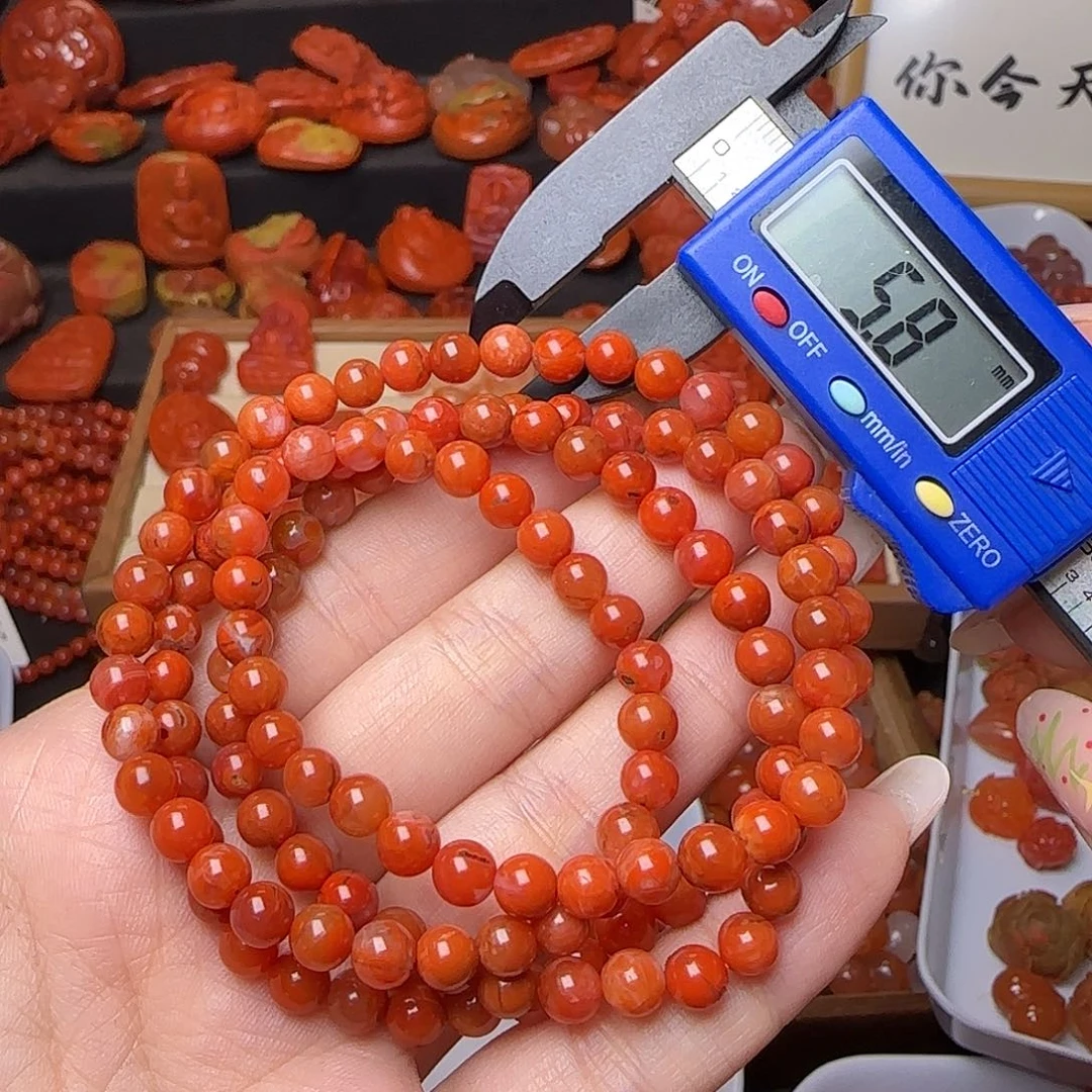 南红玛瑙未镶嵌颈饰3