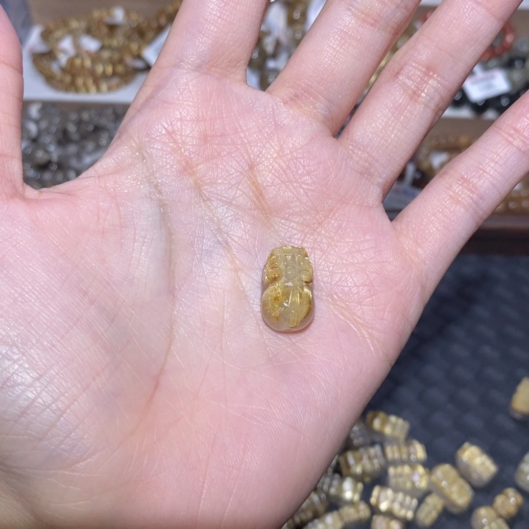 Y***.手串未镶嵌水晶貔貅