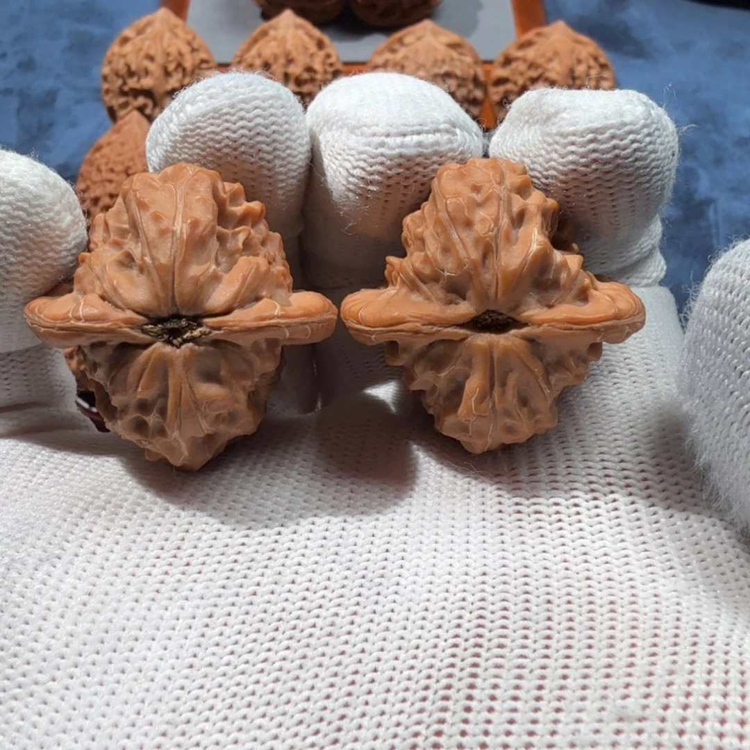 把件文玩核桃白蛇谷35