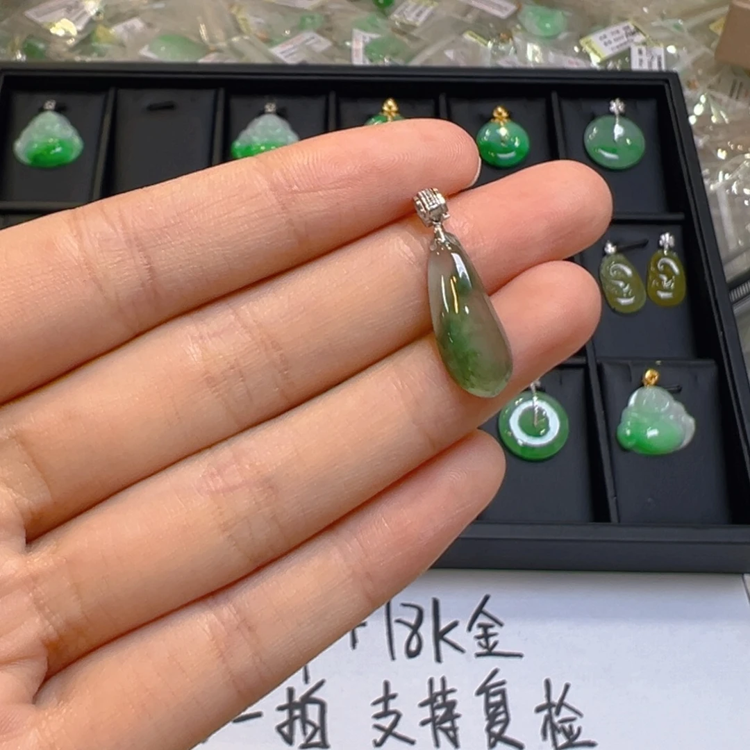 翡翠18K金镶嵌吊坠(不含链)