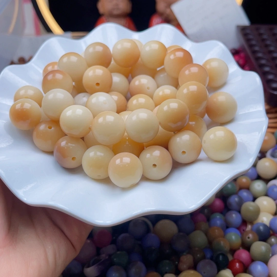 吊坠白玉菩提b17mm/13颗炭烧馒头瑕