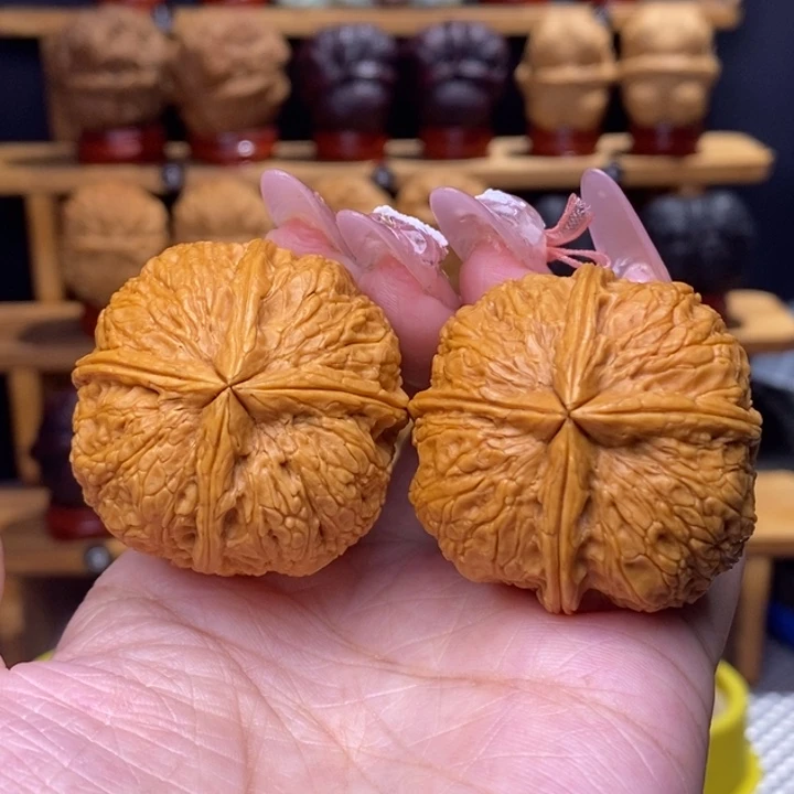 ****禾文玩核桃把件木鱼四棱1号41尺