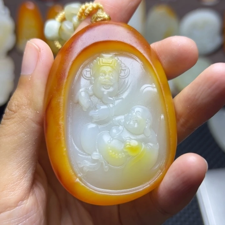 和田玉未镶嵌颈饰