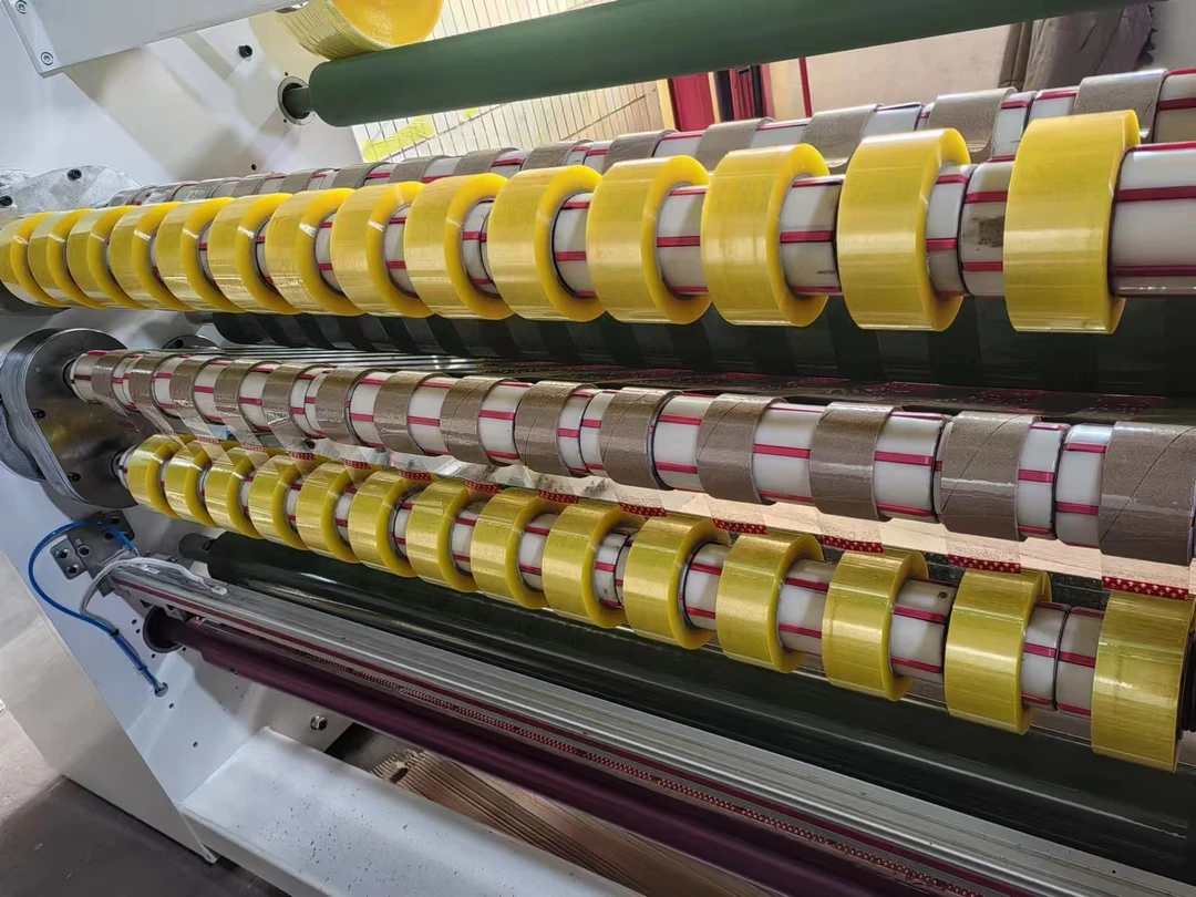 透明封箱胶带厂家直销批发大卷快递打包专用胶布封口胶纸透明胶带