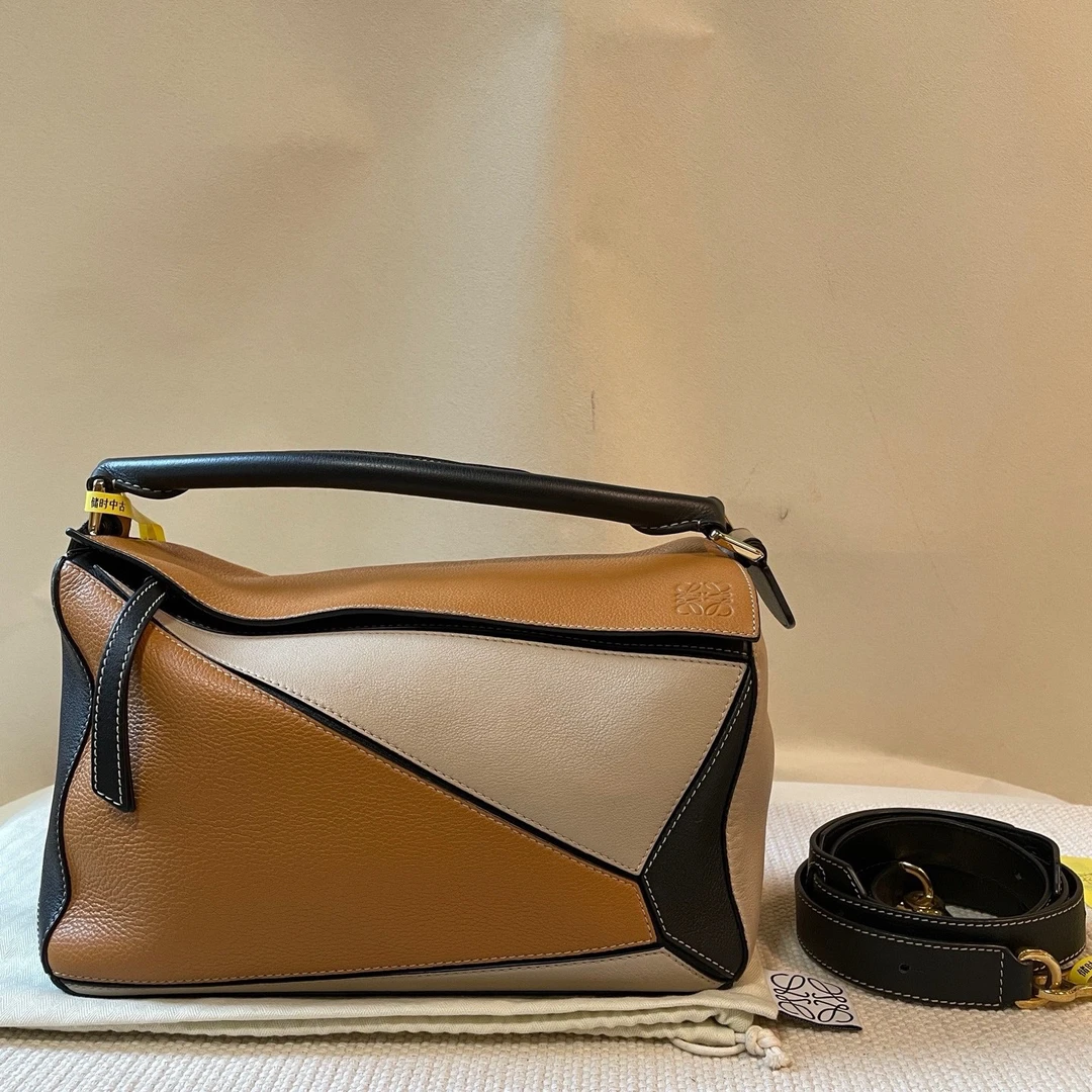 95新 LOEWE/罗意威 Loewe/罗意威 Puzzle中号拼色几何包