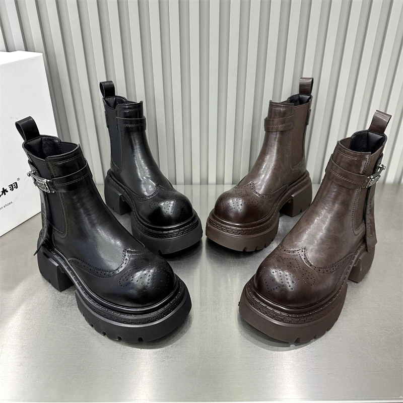 英伦胶粘防水台马丁靴休闲瘦瘦靴常规欧若假日风