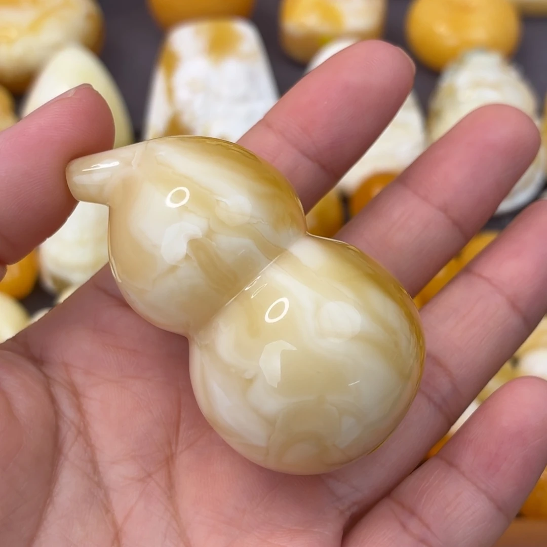 蜜蜡未镶嵌吊坠(不含链)葫芦