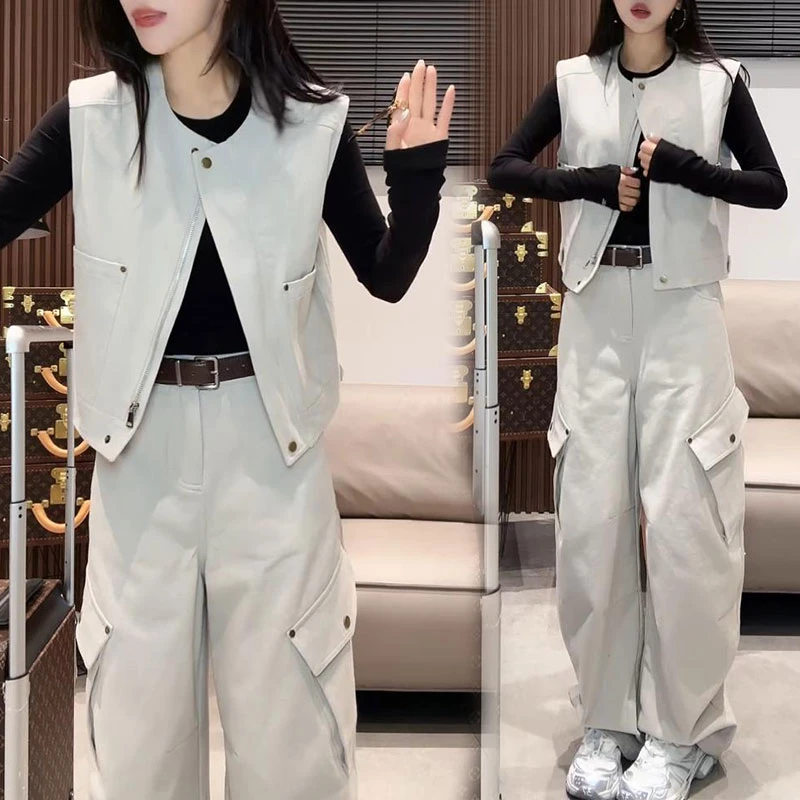 2025早秋新款设计师大口袋马甲女士时尚套装女士百搭牛仔裤两件套