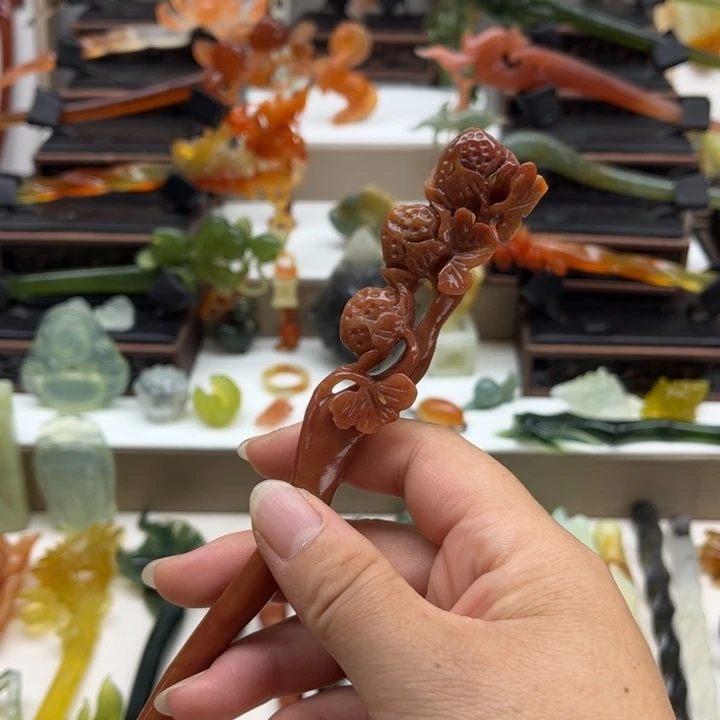 蛇纹石玉未镶嵌岫玉发簪