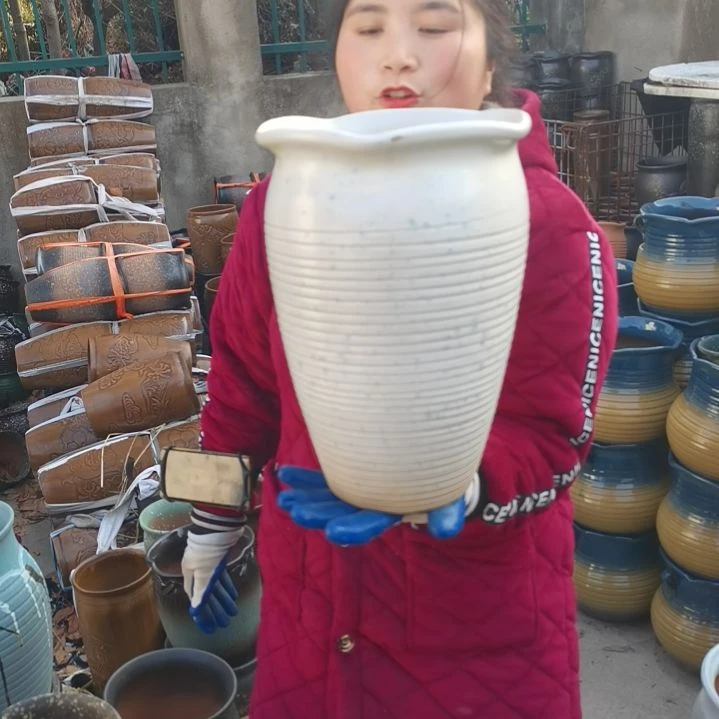 红陶口20高31一个盆子