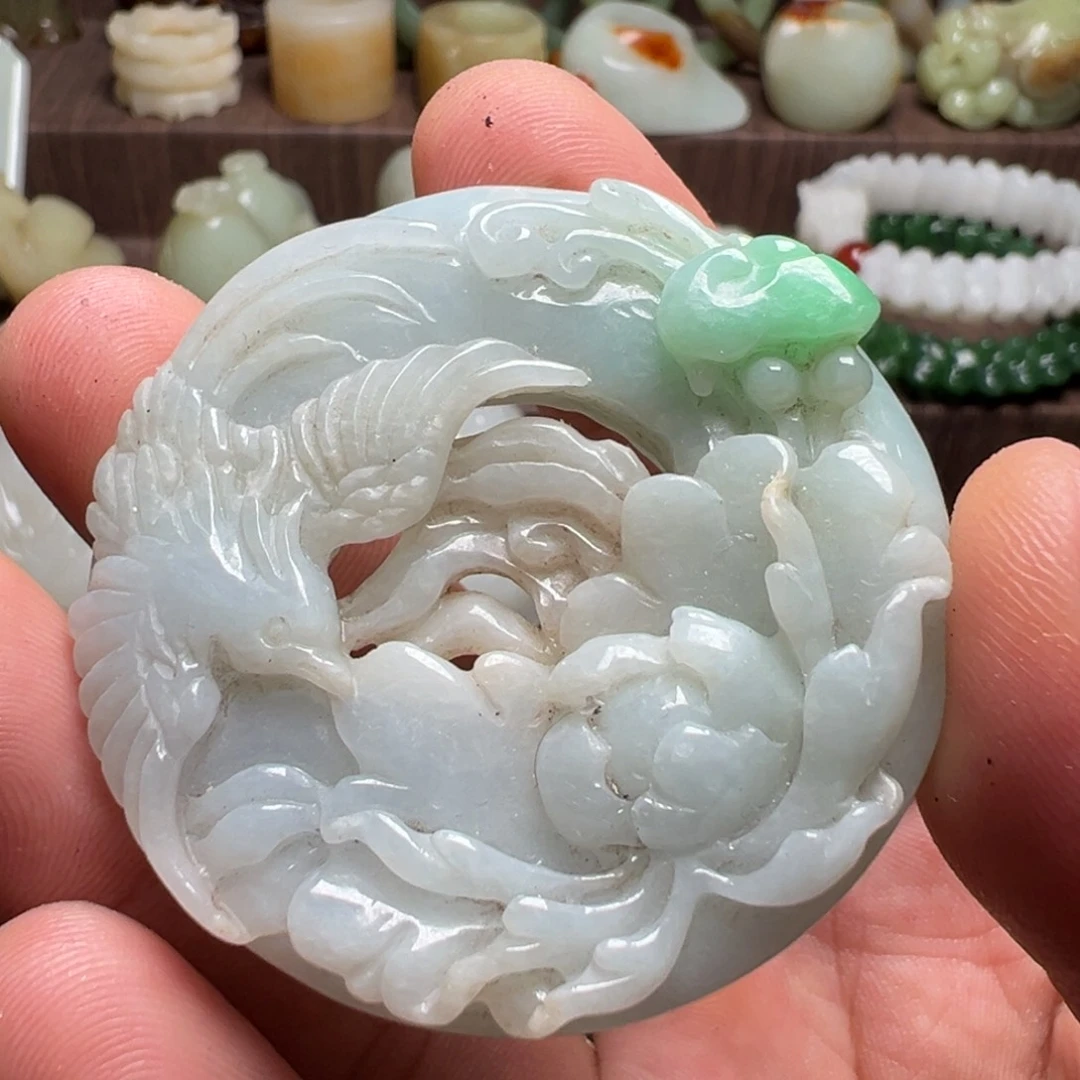 翡翠未镶嵌吊坠(不含链)